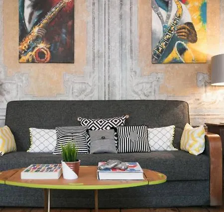 Апартаменты 19th Century Luxury Loft In Galata *